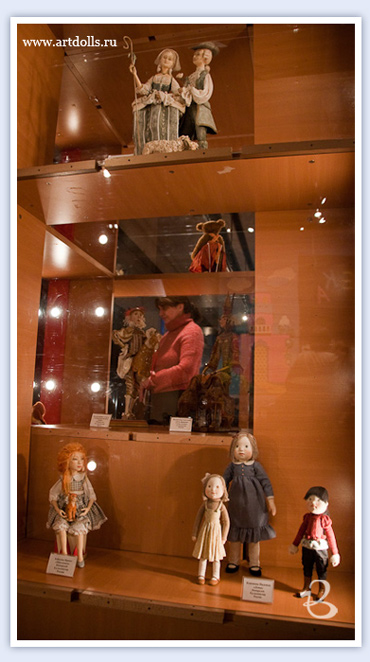 Выставка авторских кукол